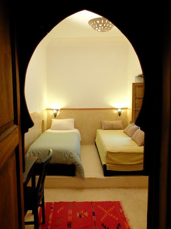 Dar Darek Hotel Szavíra Kültér fotó