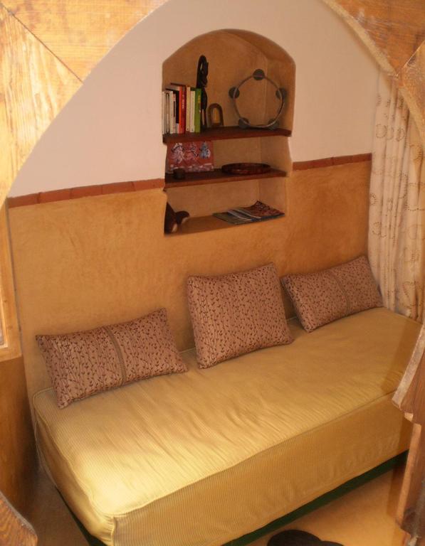 Dar Darek Hotel Szavíra Kültér fotó
