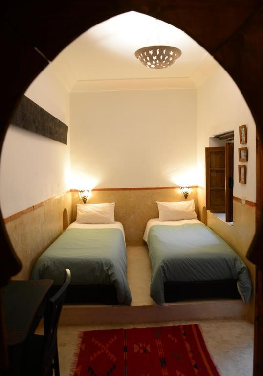 Dar Darek Hotel Szavíra Kültér fotó